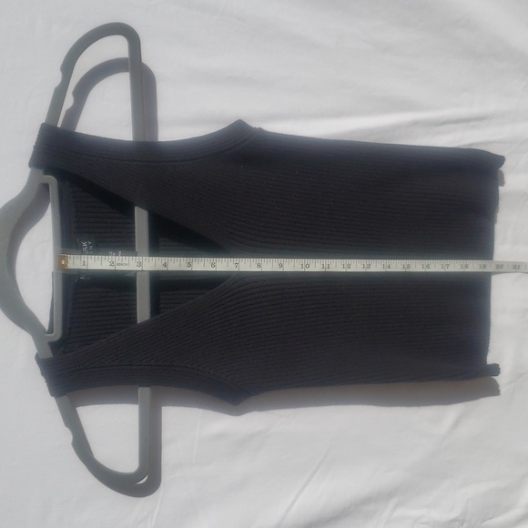 New York and Company black tank top - Picture 5 of 7